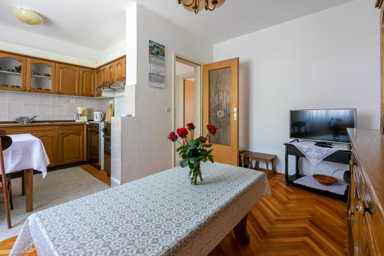Apartments Mirena Crikvenica Luaran gambar