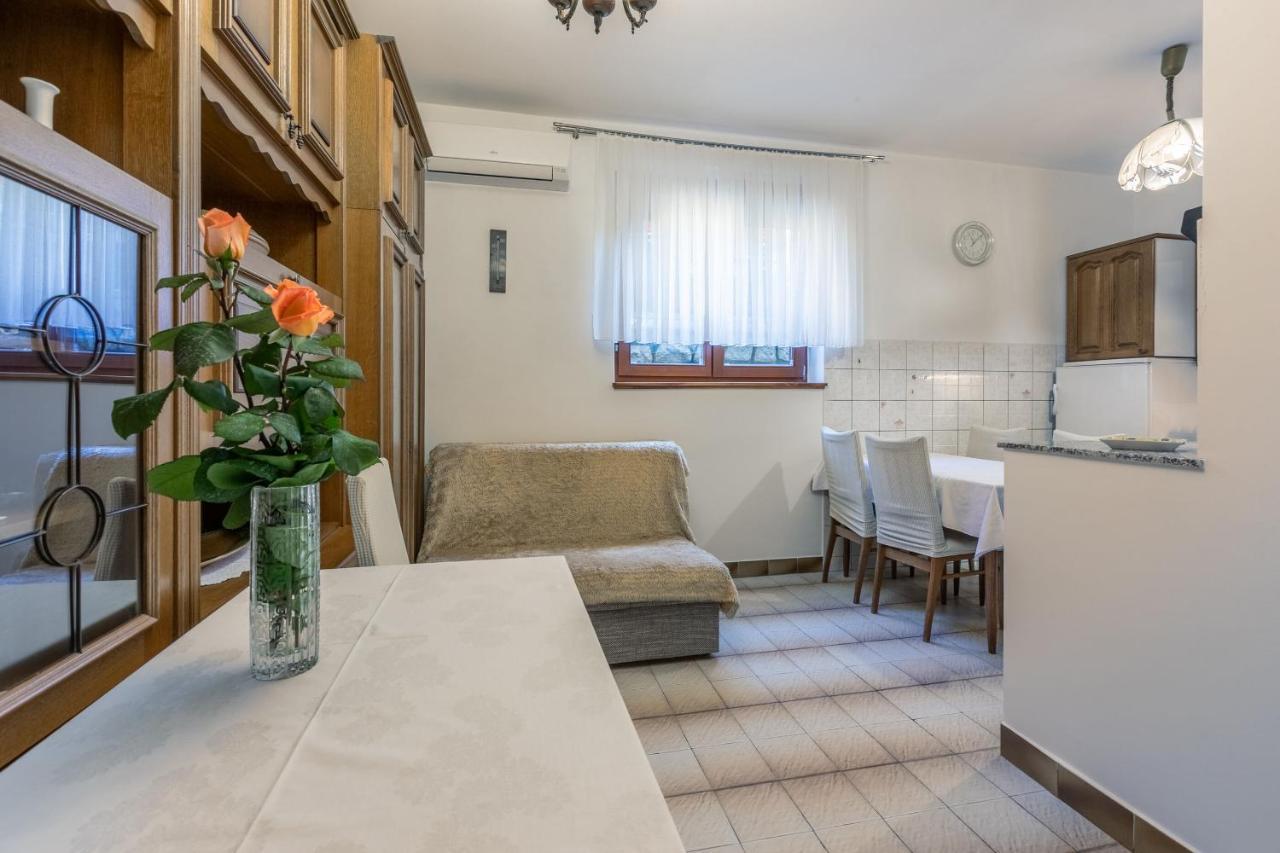 Apartments Mirena Crikvenica Luaran gambar