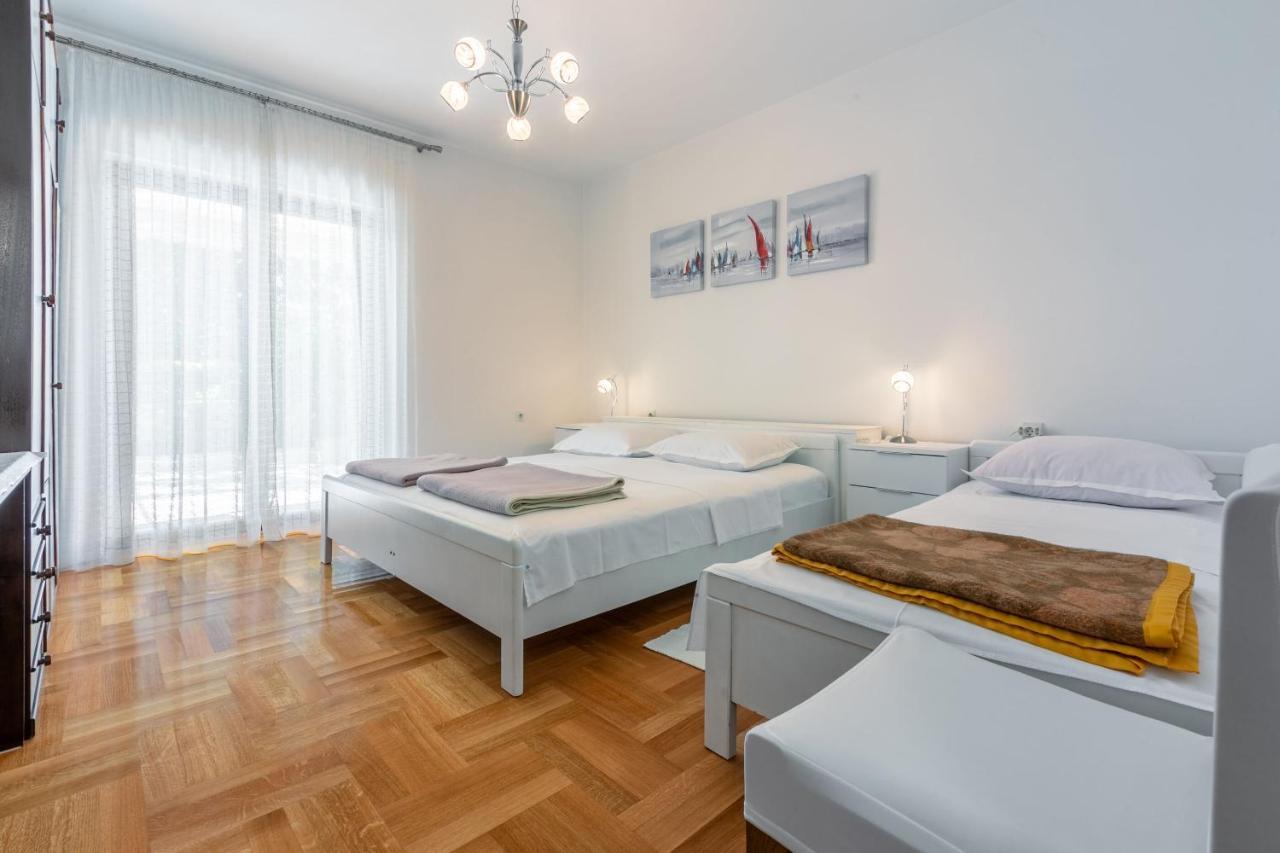 Apartments Mirena Crikvenica Luaran gambar